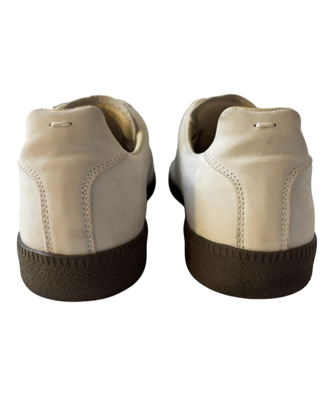 MAISON MARGIELA Белые нубуковые низкие кроссовки / кеды, фото 4