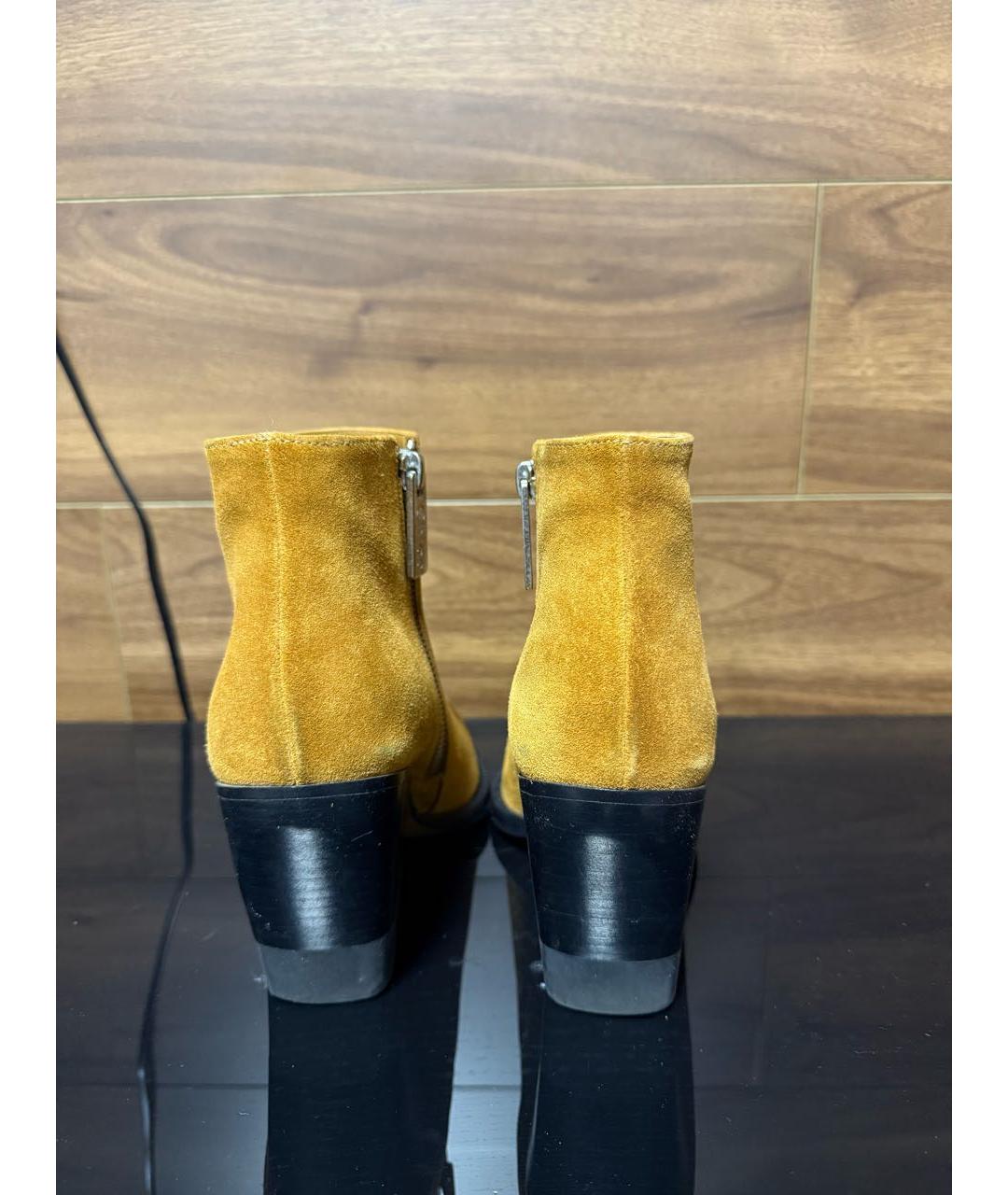 CHLOE Горчичные замшевые ботильоны, фото 4