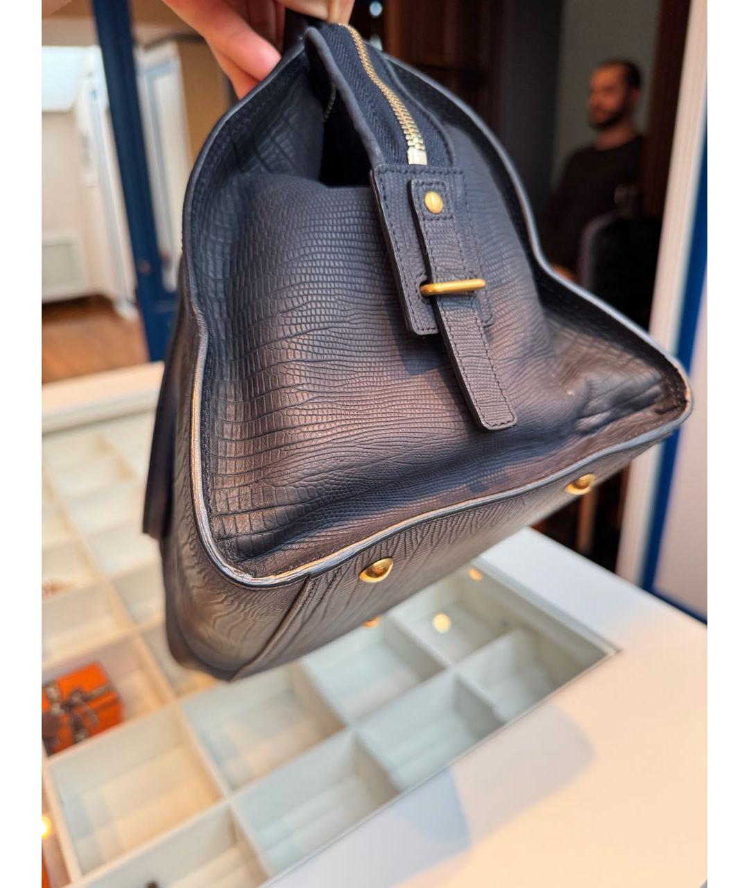 SAINT LAURENT Темно-синяя кожаная сумка с короткими ручками, фото 6