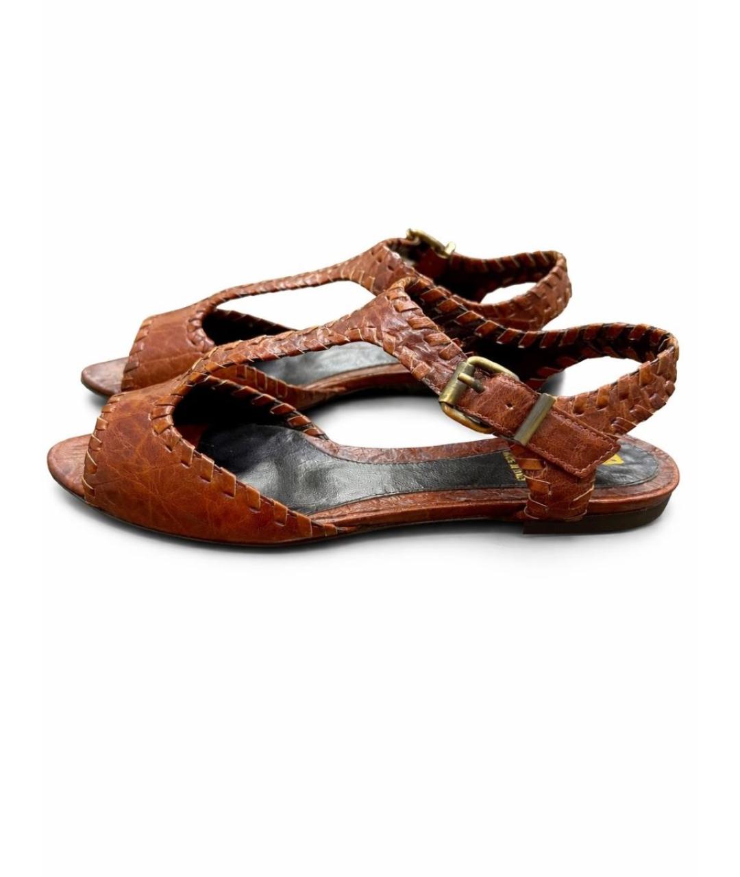 FENDI Коричневые кожаные босоножки, фото 8