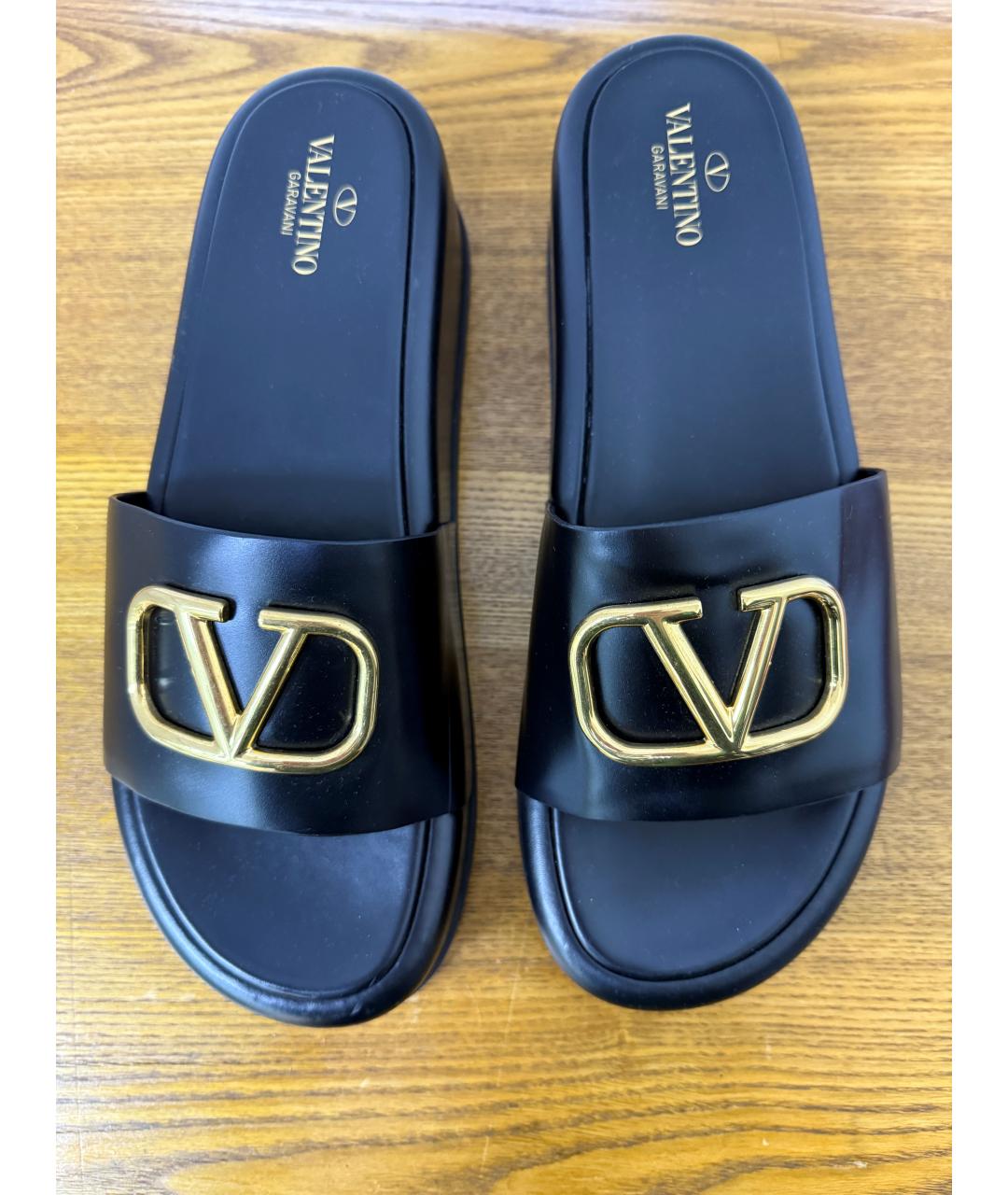VALENTINO Черные кожаные шлепанцы, фото 4