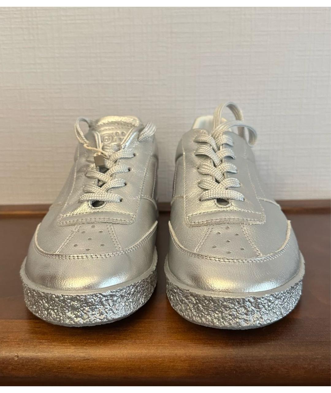 MM6 MAISON MARGIELA Серебряные кожаные низкие кроссовки / кеды, фото 2