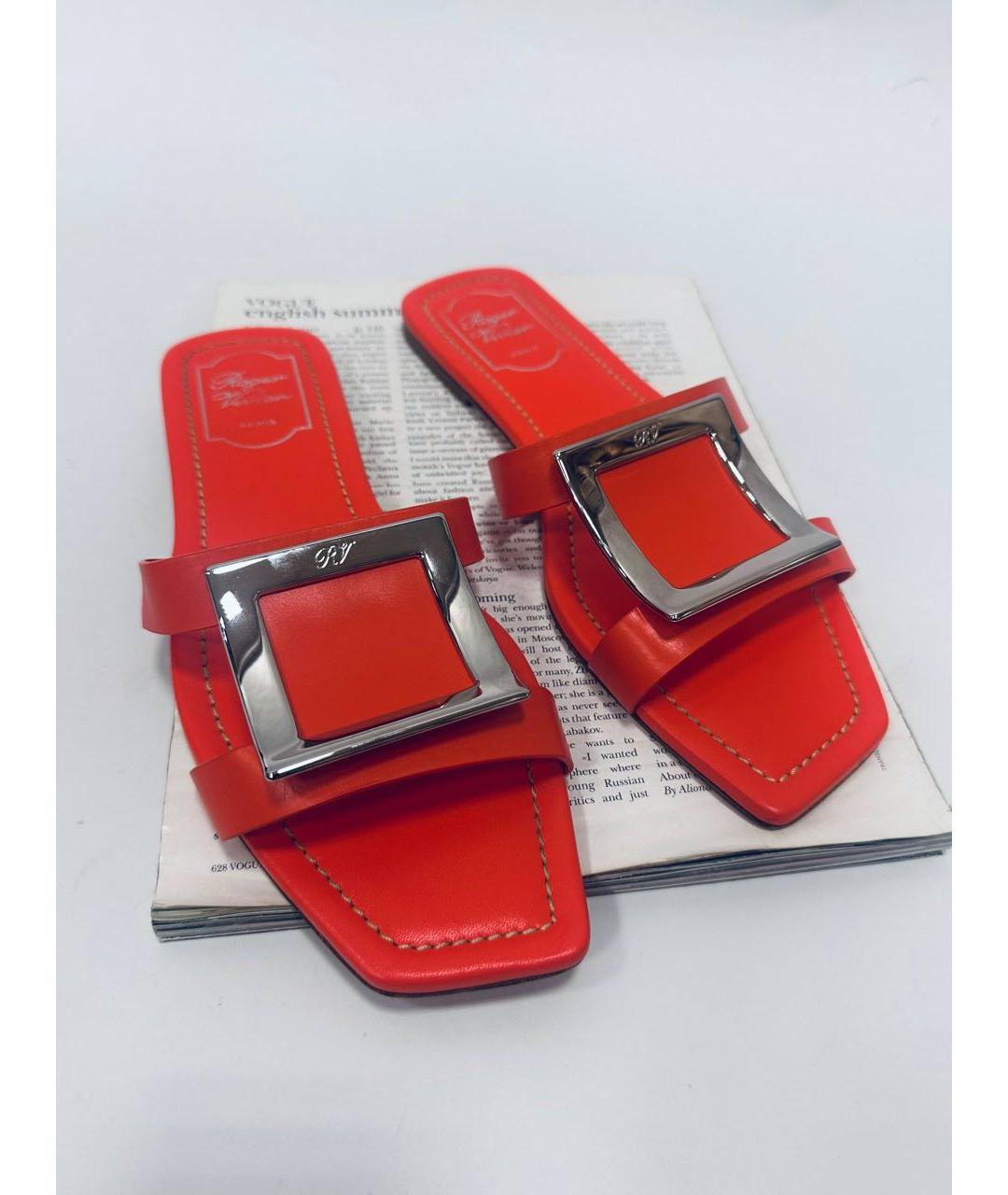 ROGER VIVIER Коралловые кожаные босоножки, фото 8