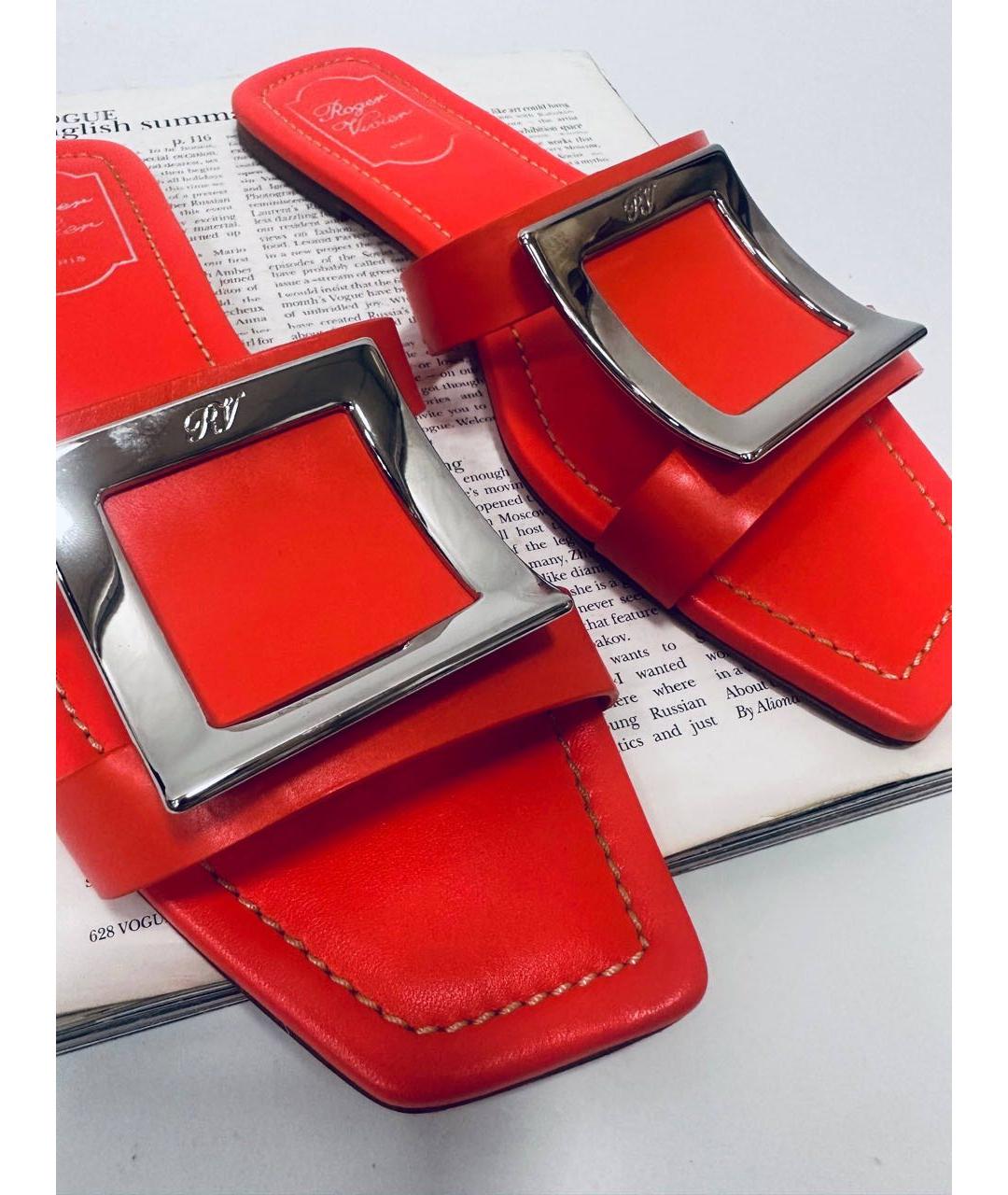 ROGER VIVIER Коралловые кожаные босоножки, фото 7