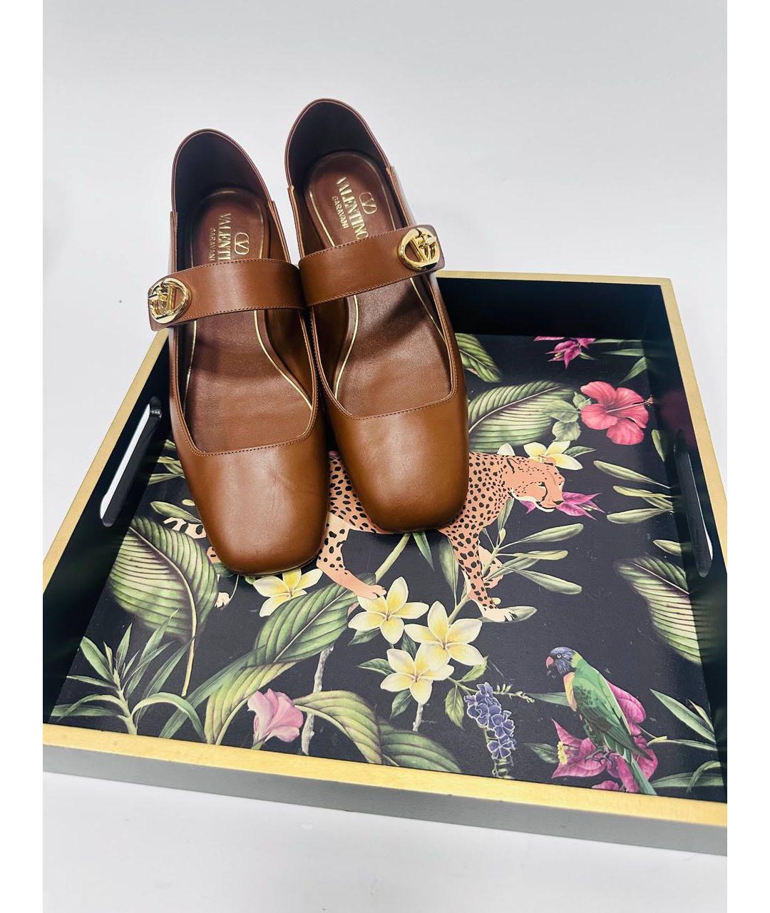 VALENTINO Коричневые кожаные балетки, фото 7