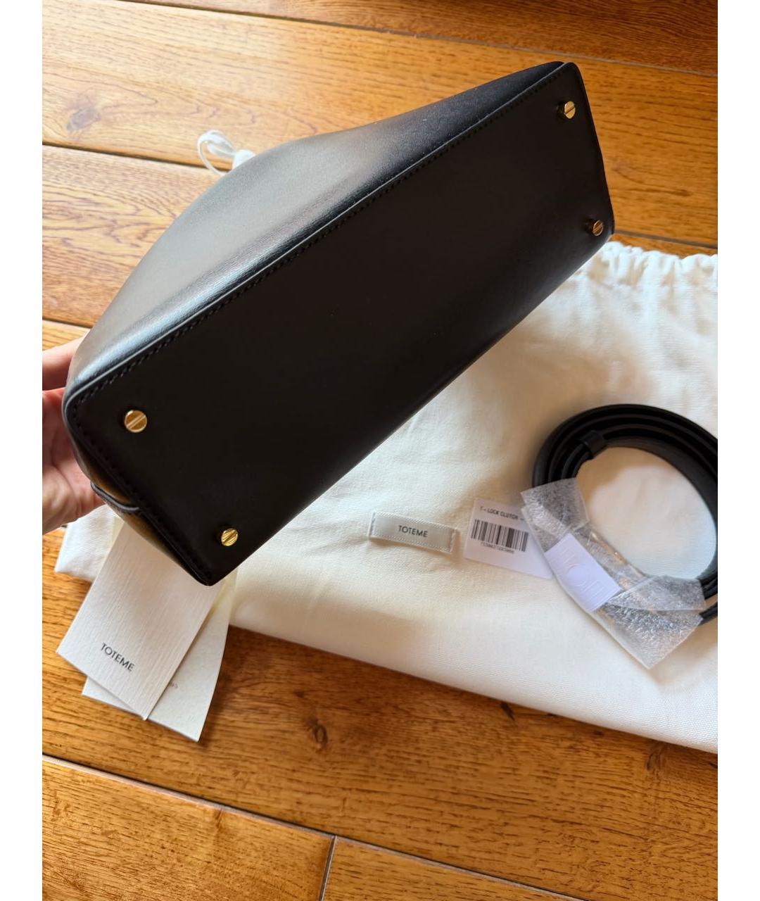TOTEME Черная кожаная сумка через плечо, фото 4