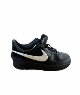 NIKE Кроссовки