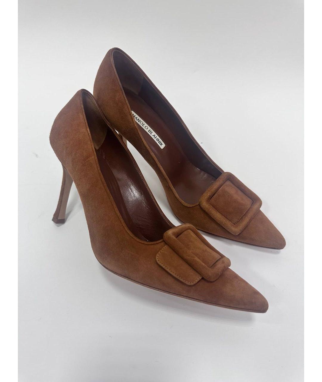 MANOLO BLAHNIK Коричневые замшевые туфли, фото 8