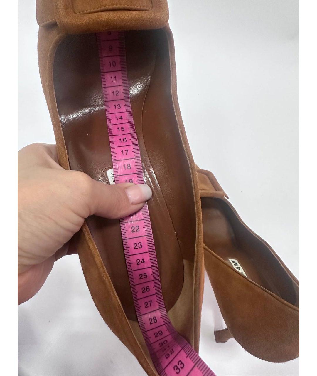 MANOLO BLAHNIK Коричневые замшевые туфли, фото 6