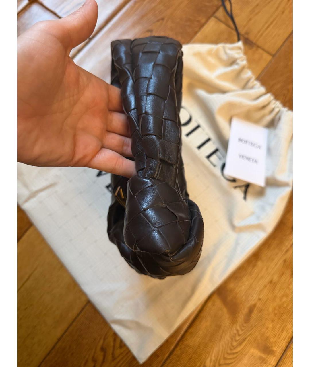 BOTTEGA VENETA Коричневая кожаная сумка с короткими ручками, фото 5