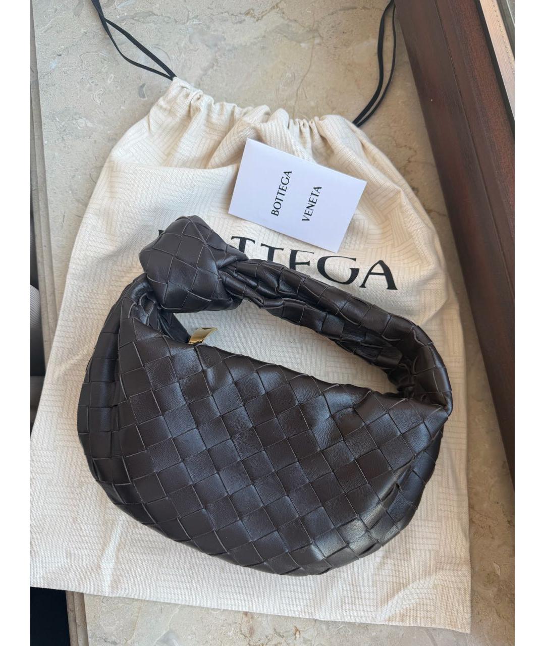 BOTTEGA VENETA Коричневая кожаная сумка с короткими ручками, фото 3