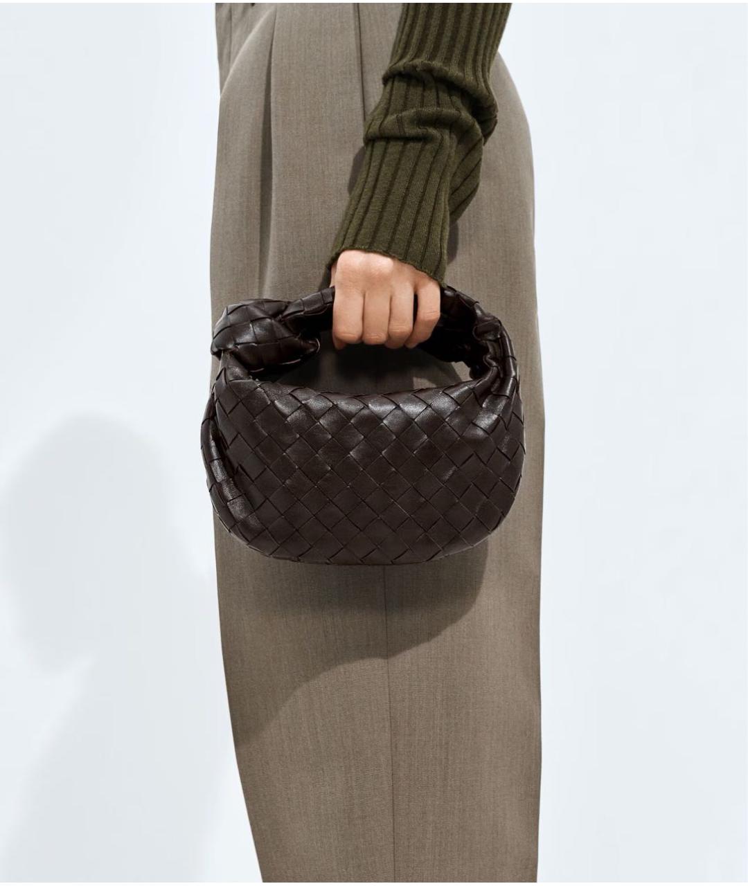 BOTTEGA VENETA Коричневая кожаная сумка с короткими ручками, фото 2