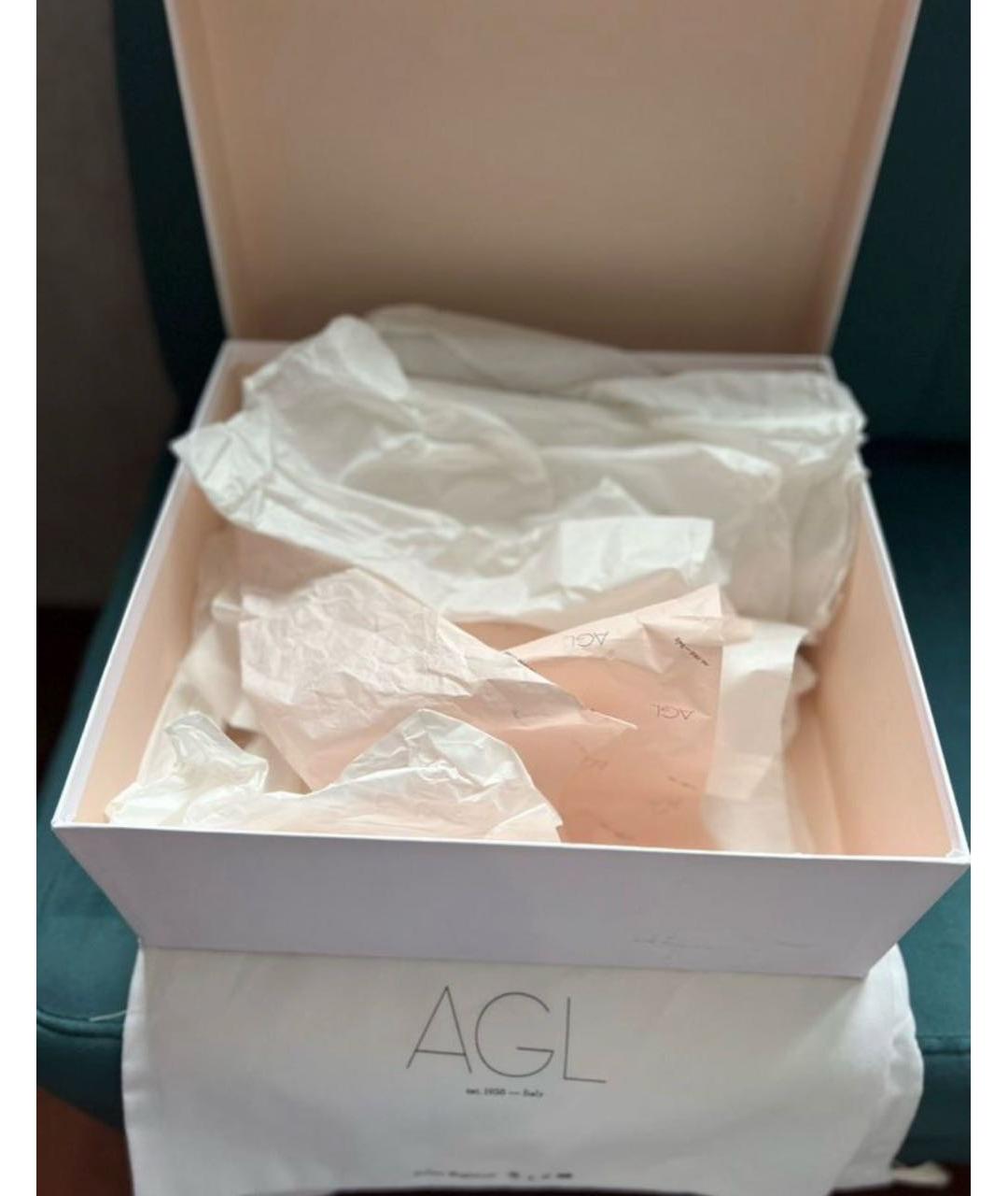 AGL Белые полусапоги из лакированной кожи, фото 6