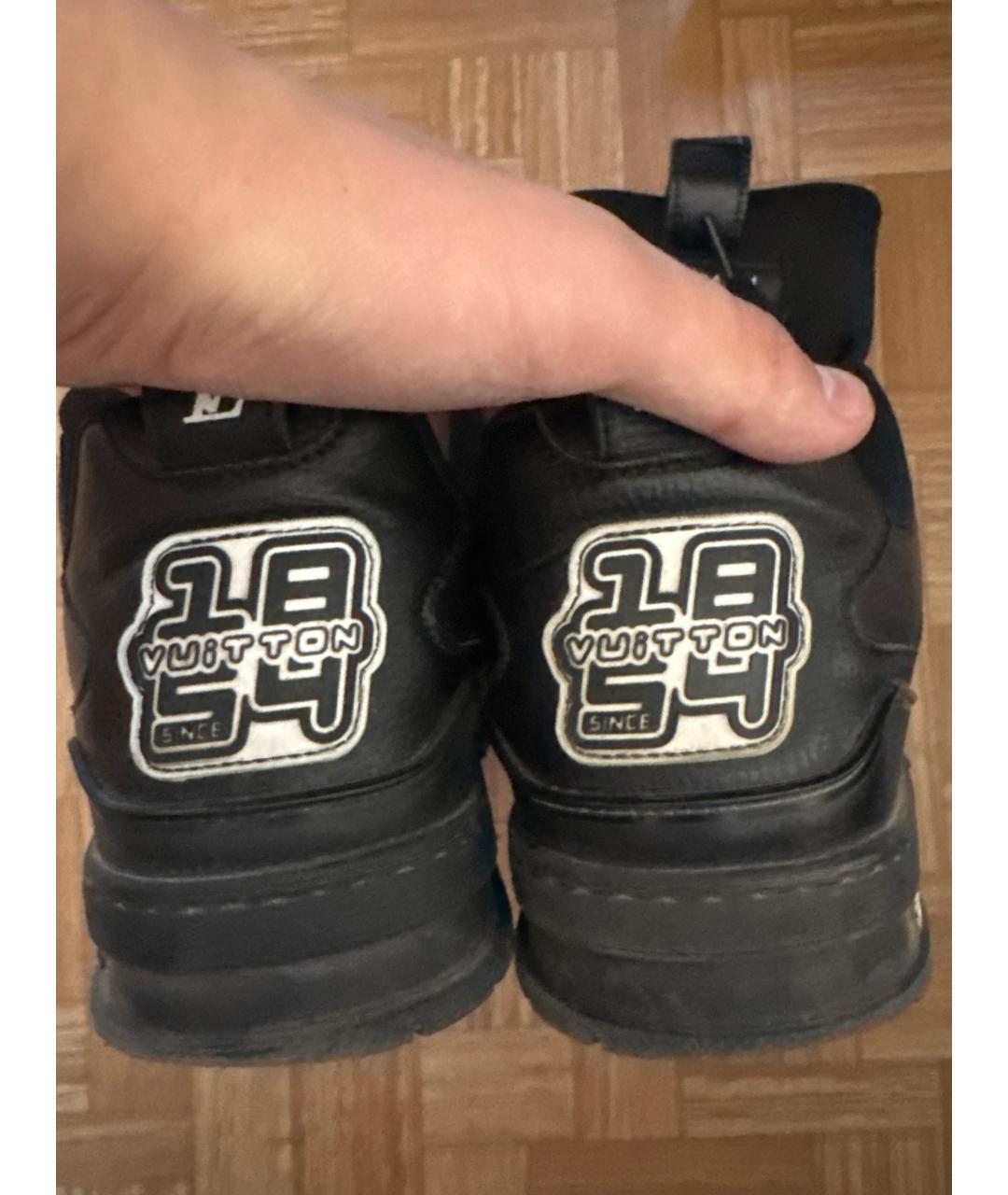 LOUIS VUITTON Черные кожаные низкие кроссовки / кеды, фото 5