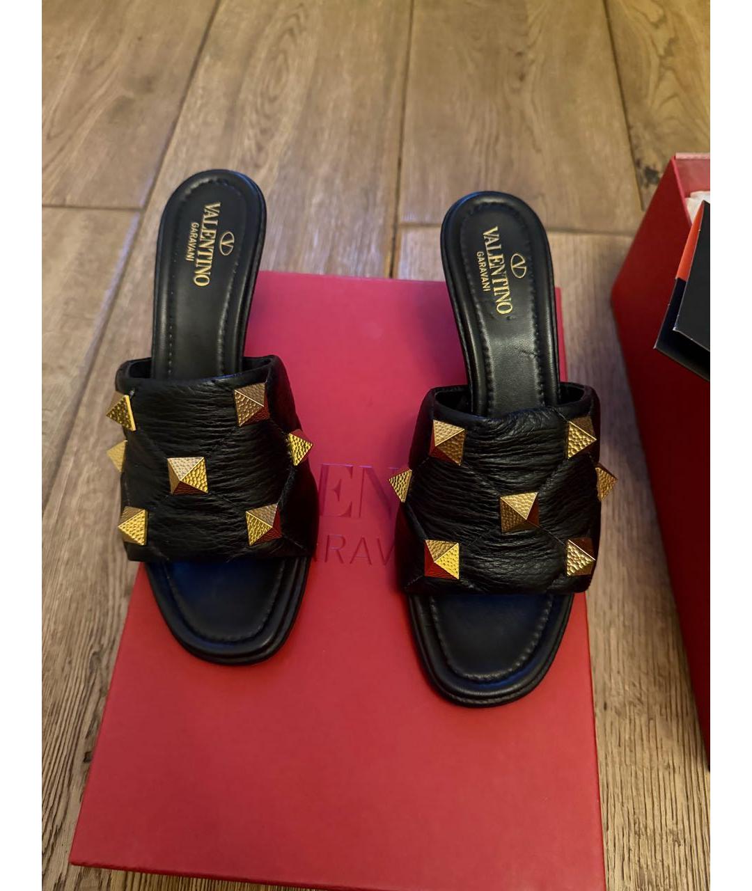 VALENTINO Черные кожаные мюли, фото 2