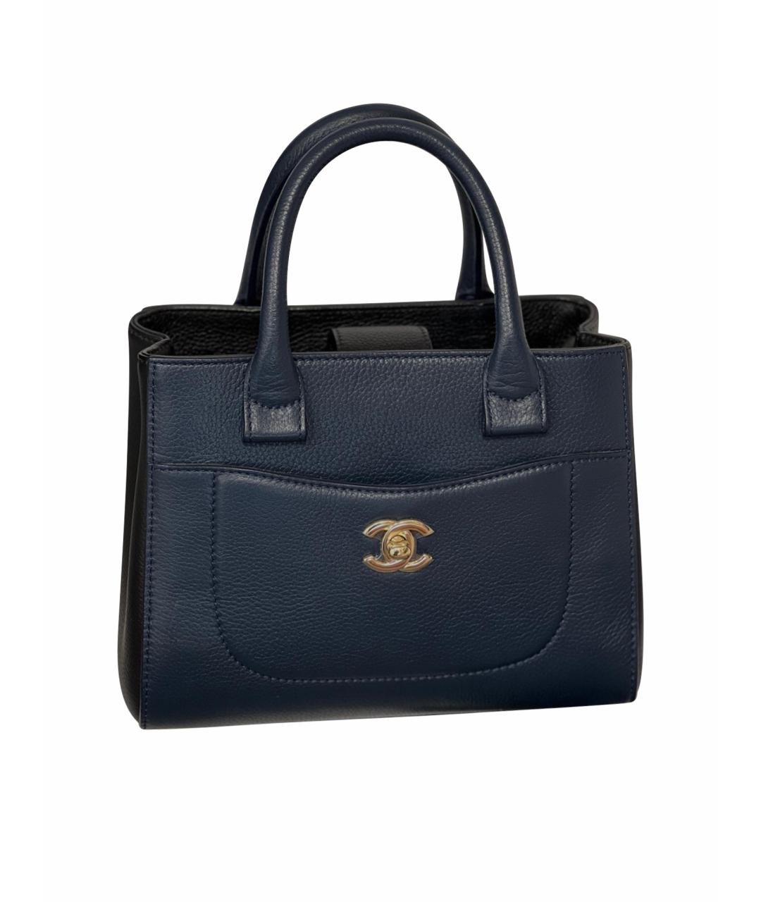 CHANEL Синяя кожаная сумка тоут, фото 1