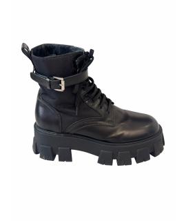 PRADA Ботинки