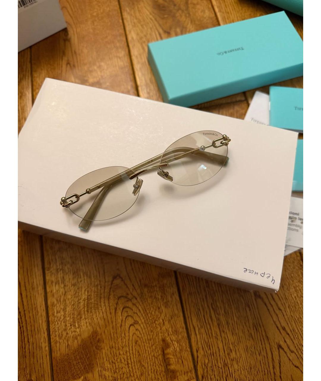 TIFFANY&CO Золотые металлические солнцезащитные очки, фото 7