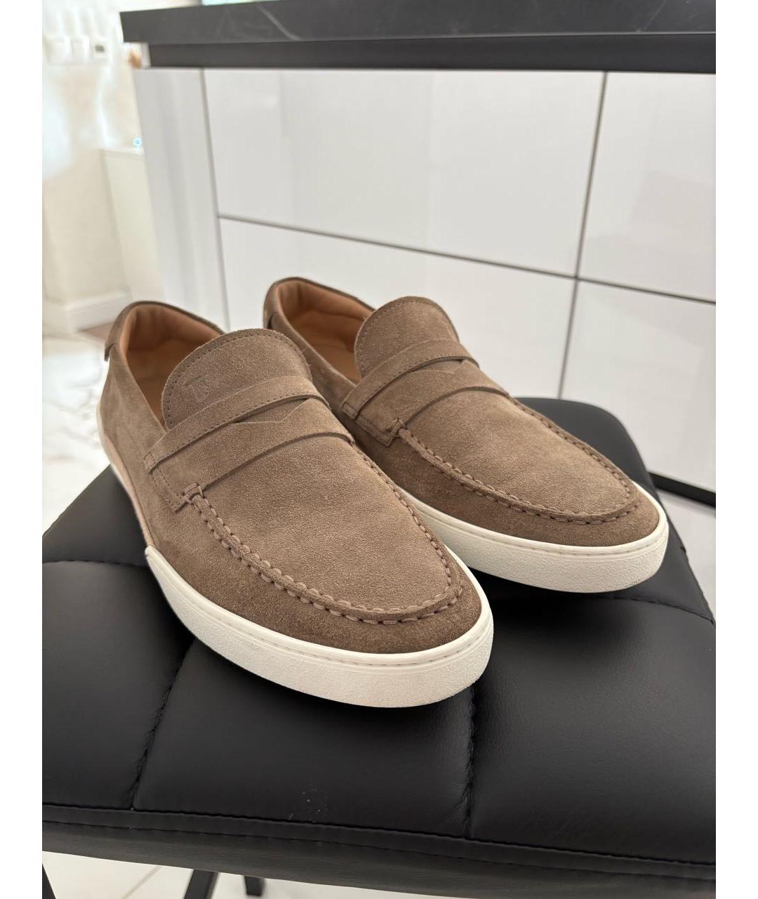 TOD'S Бежевые замшевые лоферы, фото 3