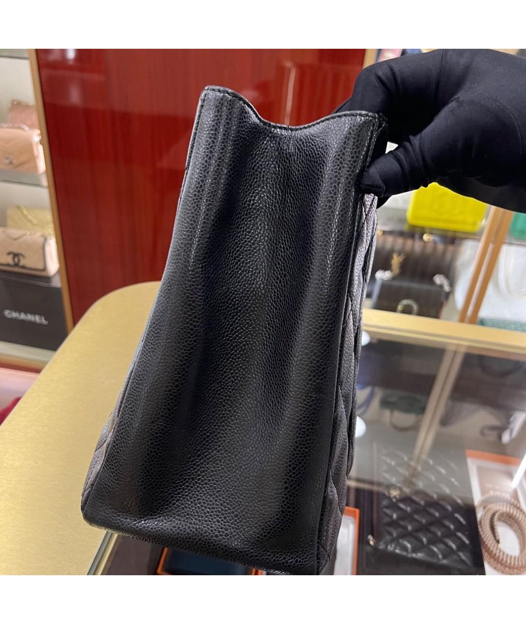 CHANEL Черная кожаная сумка тоут, фото 7