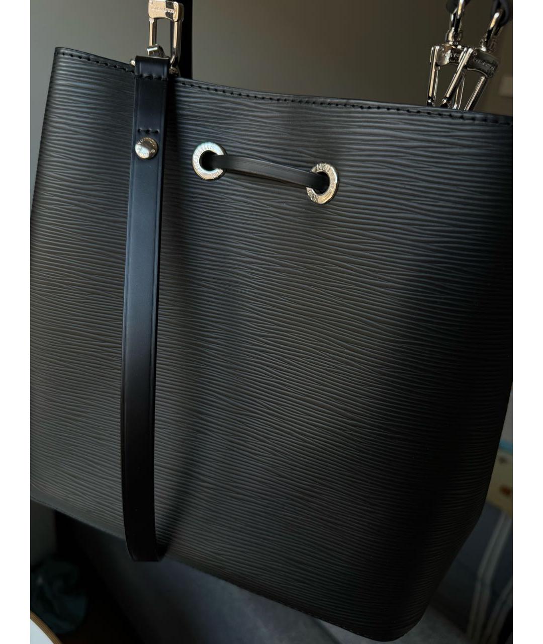 LOUIS VUITTON Черная кожаная сумка через плечо, фото 2