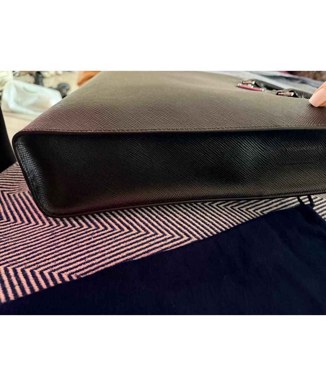 PRADA Черная кожаная сумка тоут, фото 4