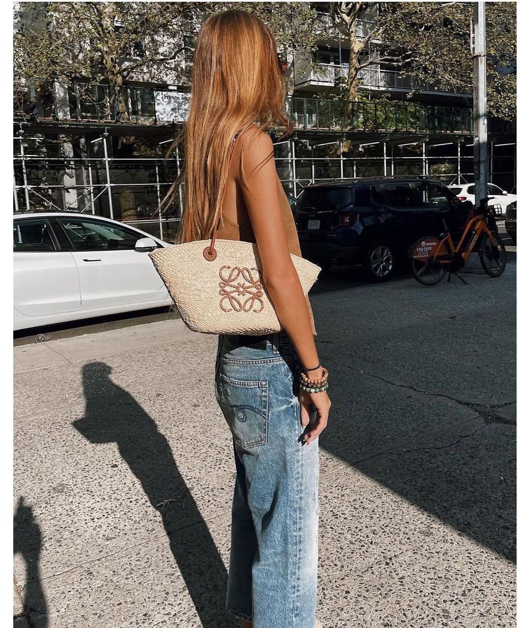 LOEWE Бежевая пелетеная пляжная сумка, фото 8