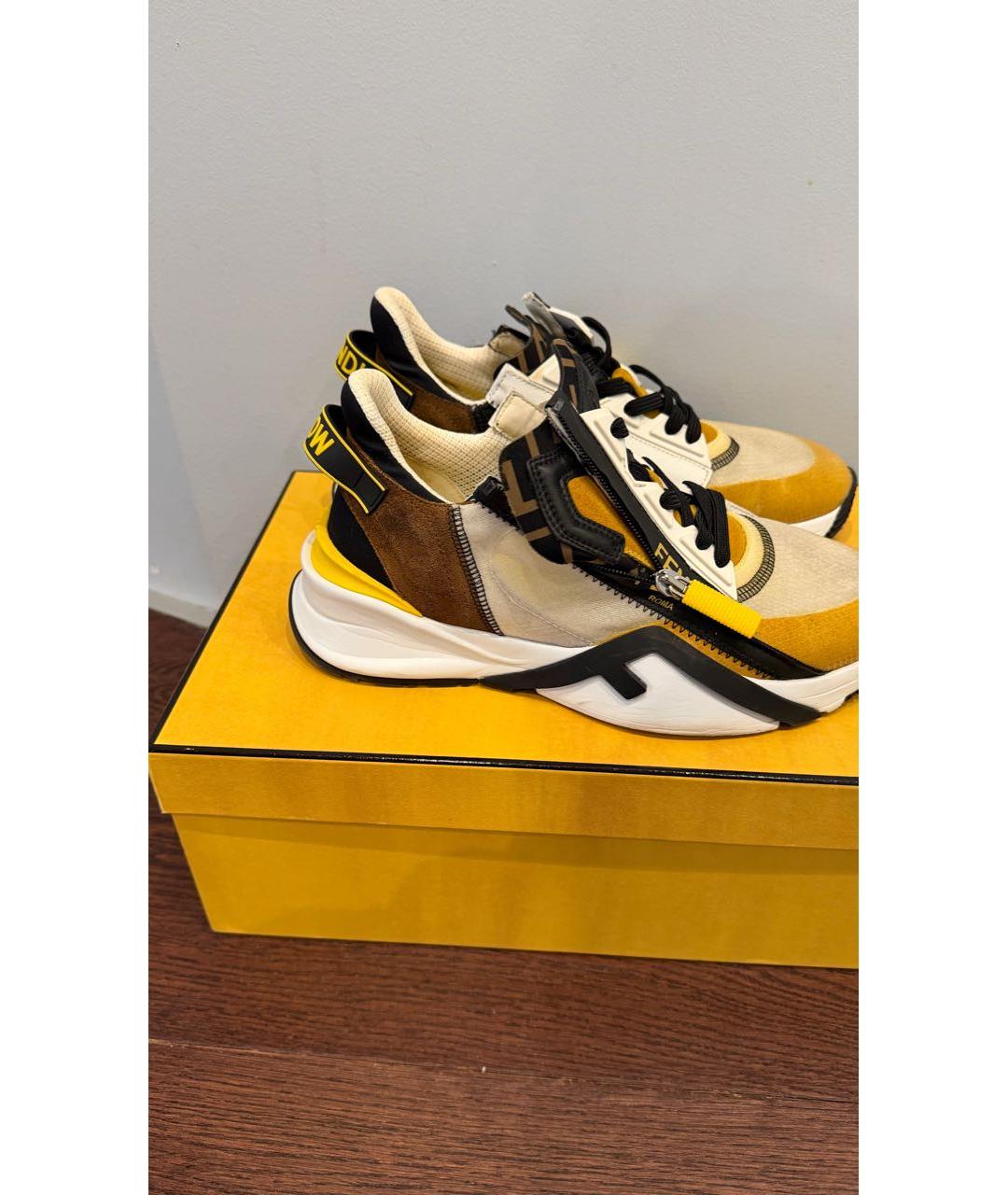 FENDI Желтые замшевые кроссовки, фото 2