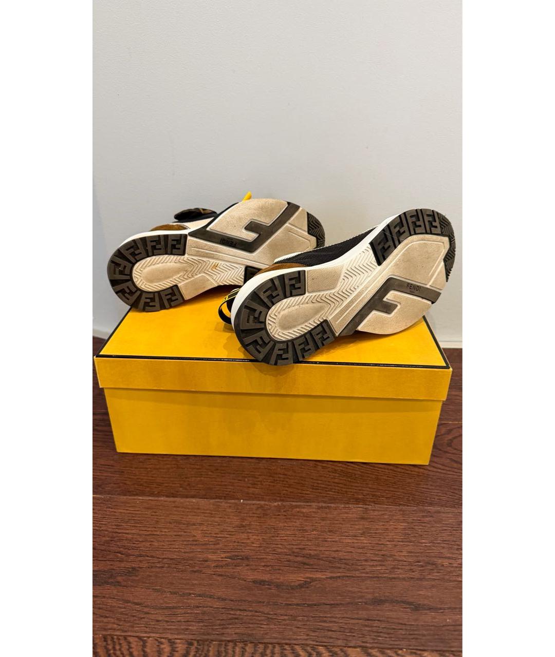 FENDI Желтые замшевые кроссовки, фото 5