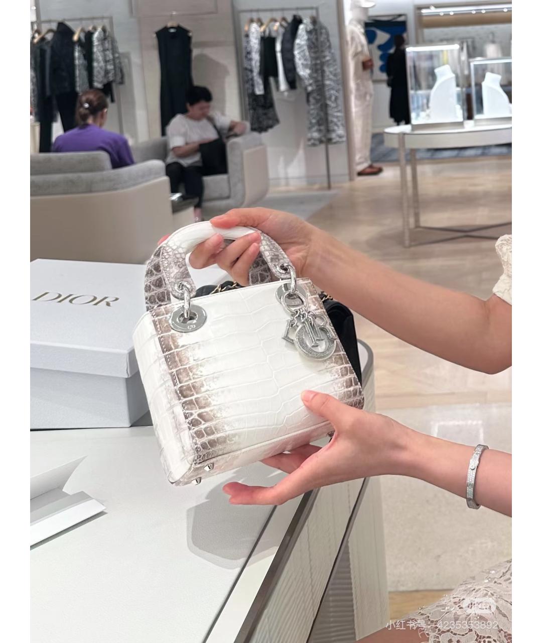 CHRISTIAN DIOR Белая сумка с короткими ручками из экзотической кожи, фото 6