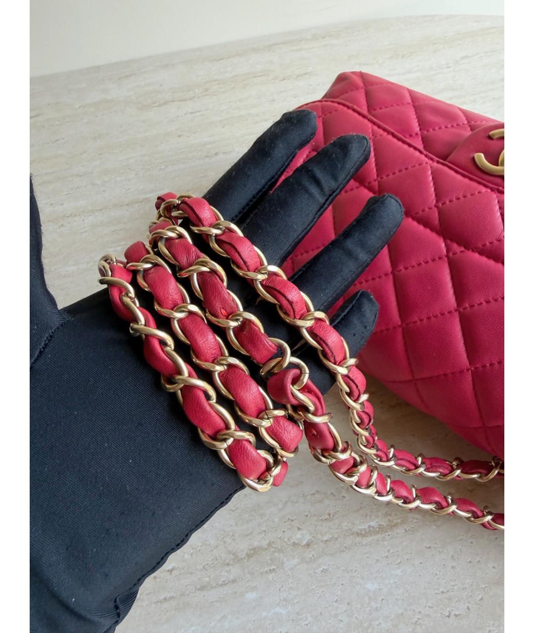 CHANEL Красная кожаная сумка через плечо, фото 7
