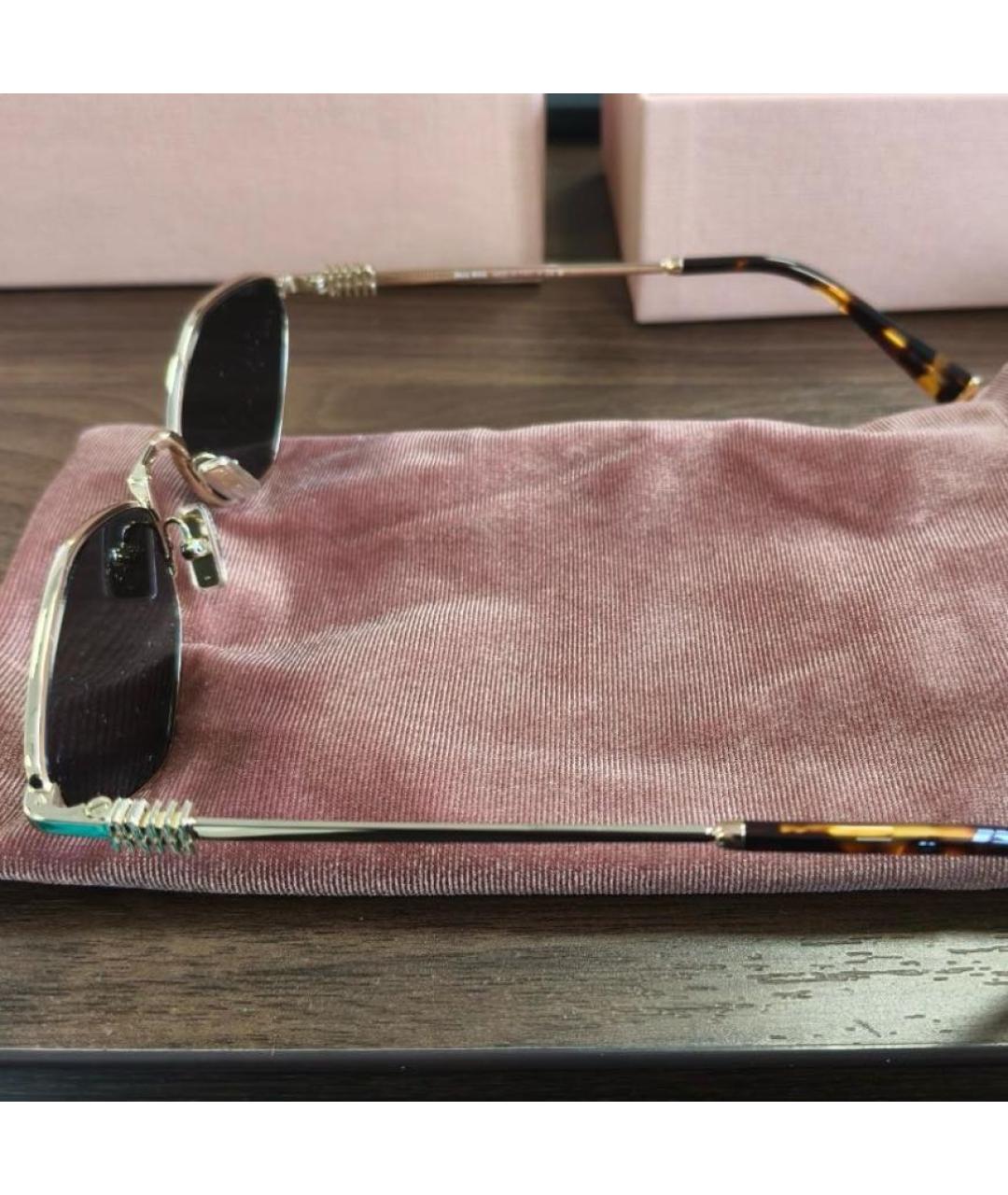 MIU MIU Золотые металлические солнцезащитные очки, фото 5