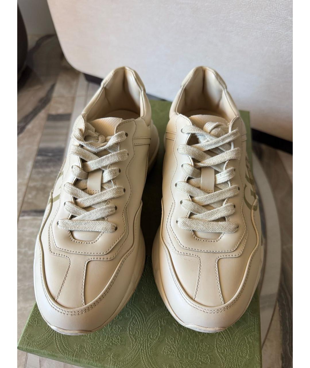 GUCCI Бежевые кожаные кроссовки, фото 2