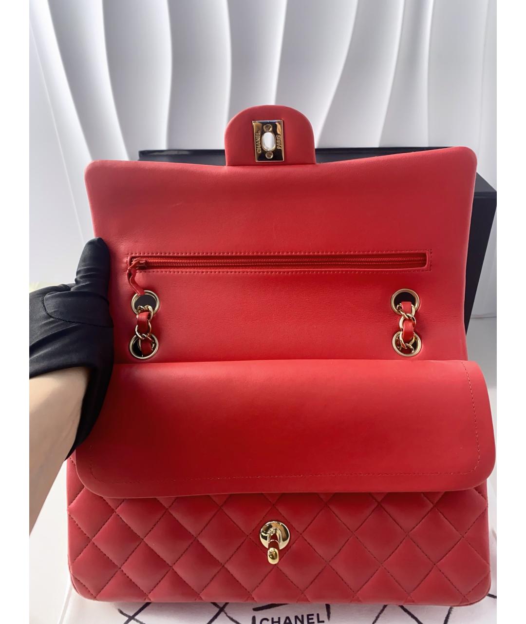 CHANEL Красная кожаная сумка через плечо, фото 6