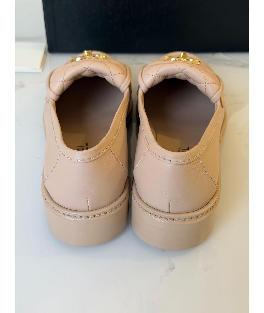 CHANEL Бежевые кожаные лоферы, фото 4