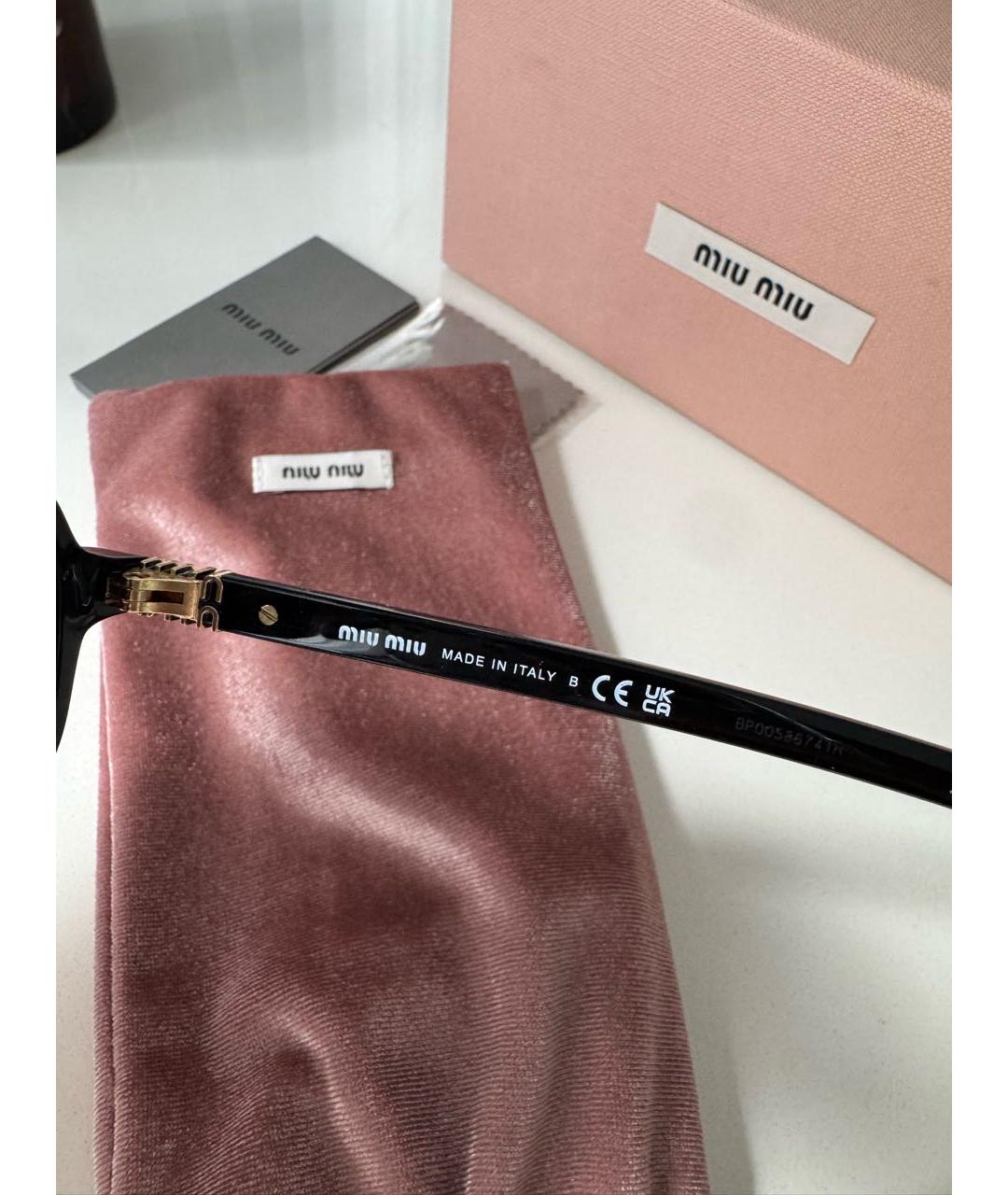 MIU MIU Черные пластиковые солнцезащитные очки, фото 4