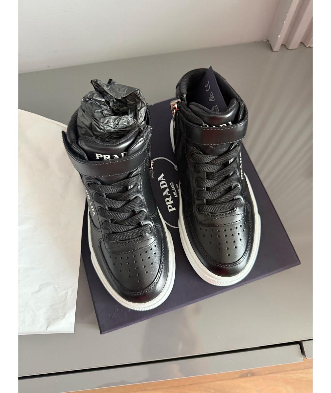 PRADA Черные кожаные кеды, фото 2