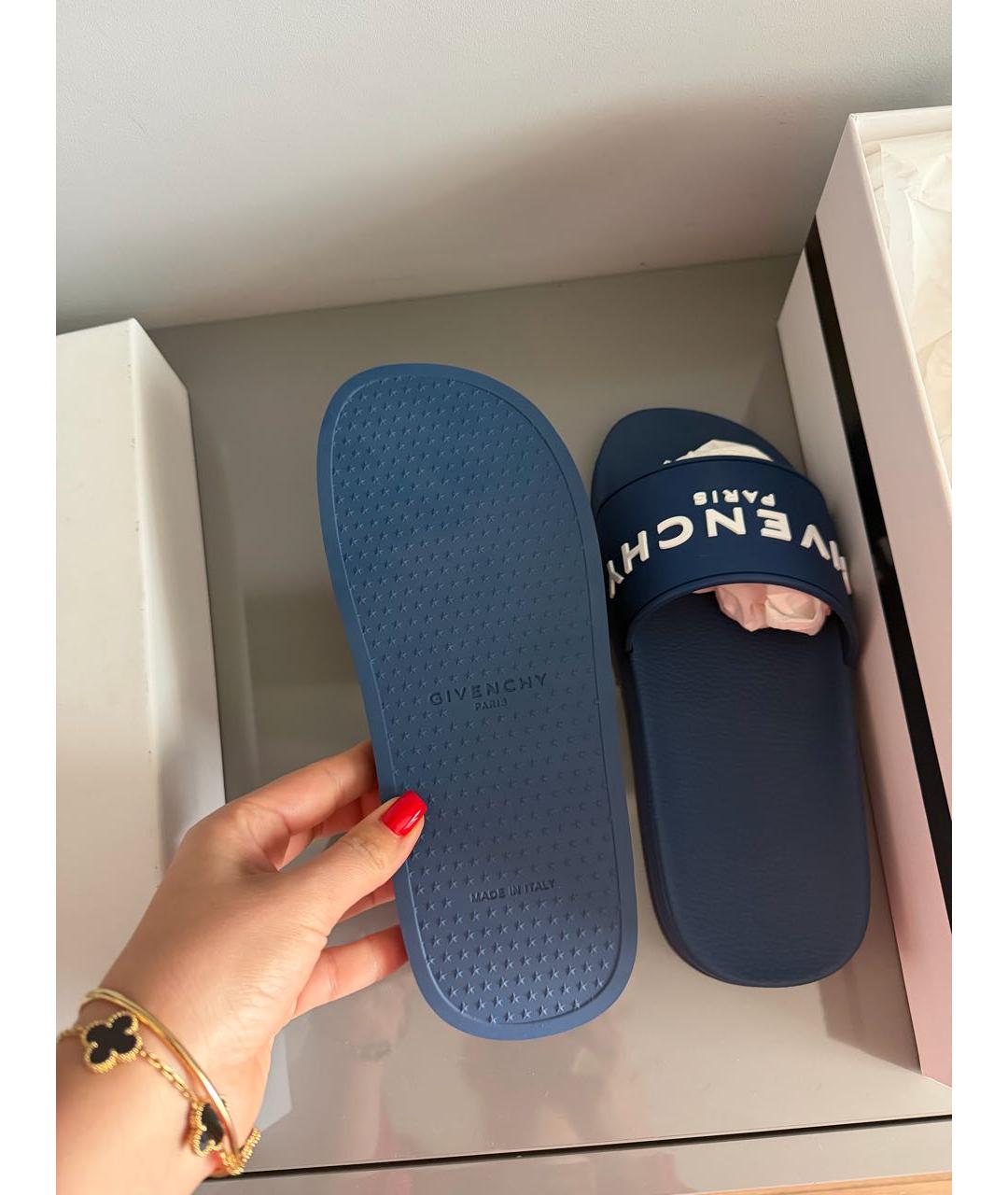 GIVENCHY Темно-синие резиновые шлепанцы, фото 3