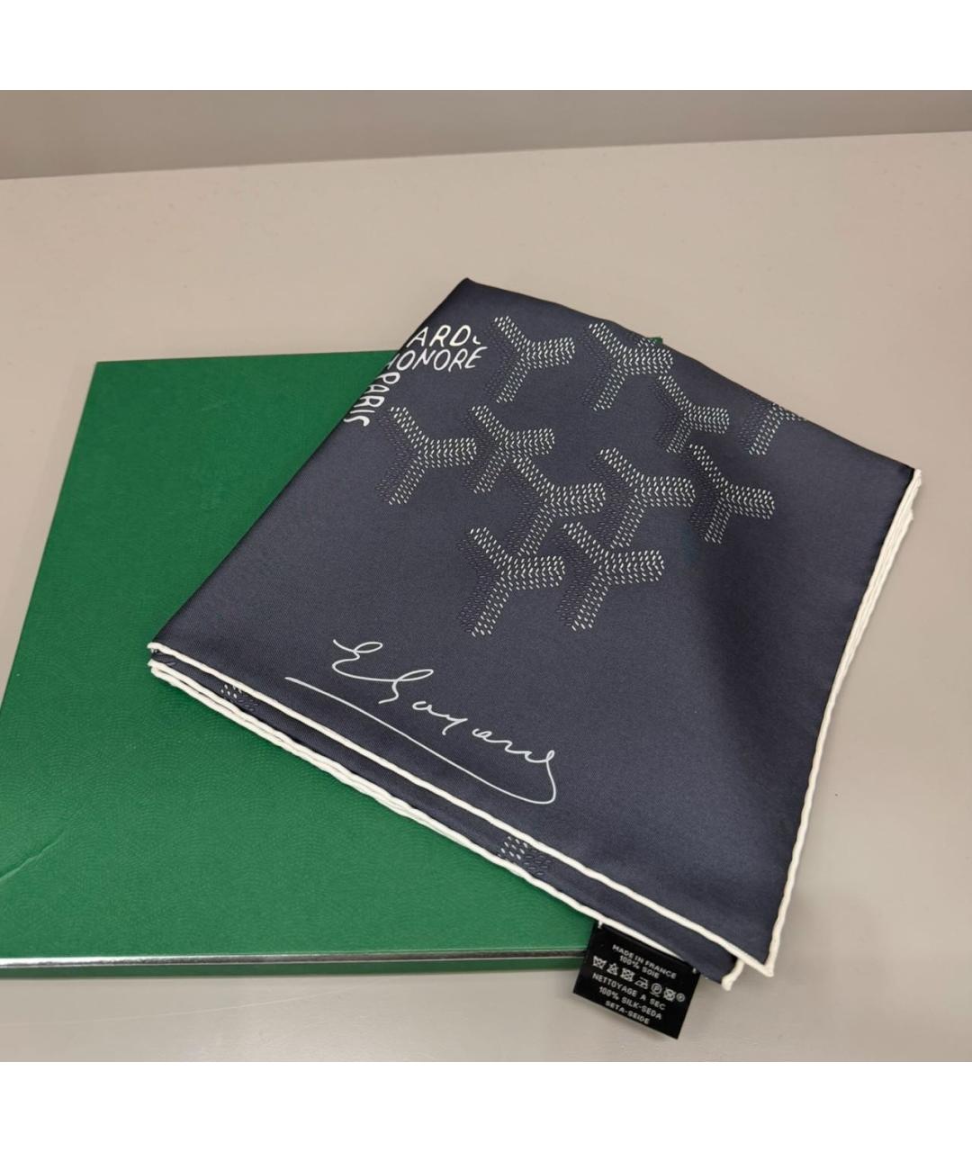 GOYARD Темно-синий шелковый платок, фото 5