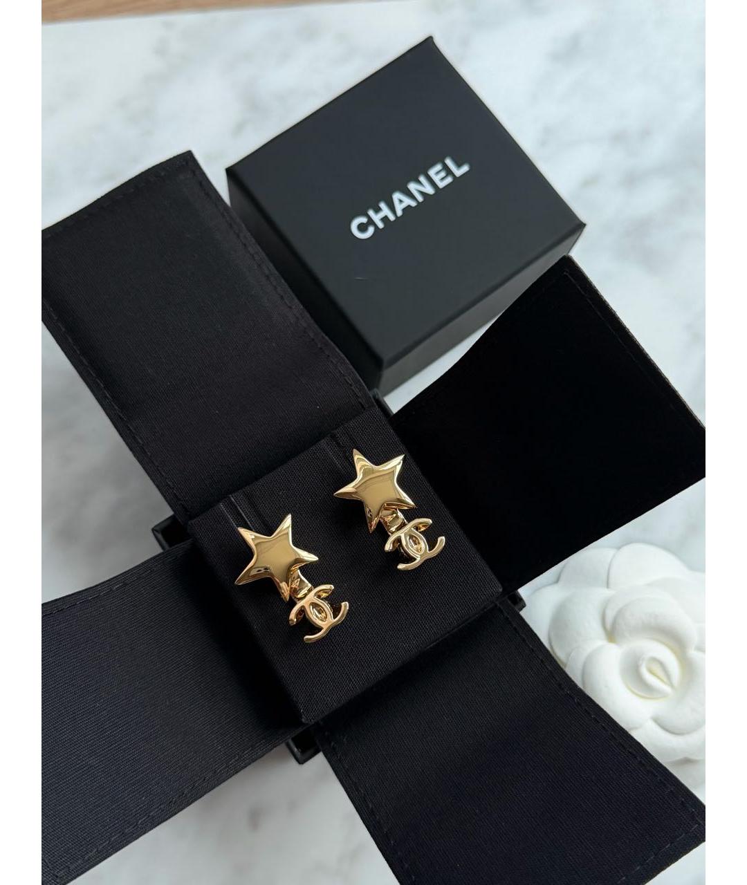 CHANEL Золотые металлические серьги, фото 2