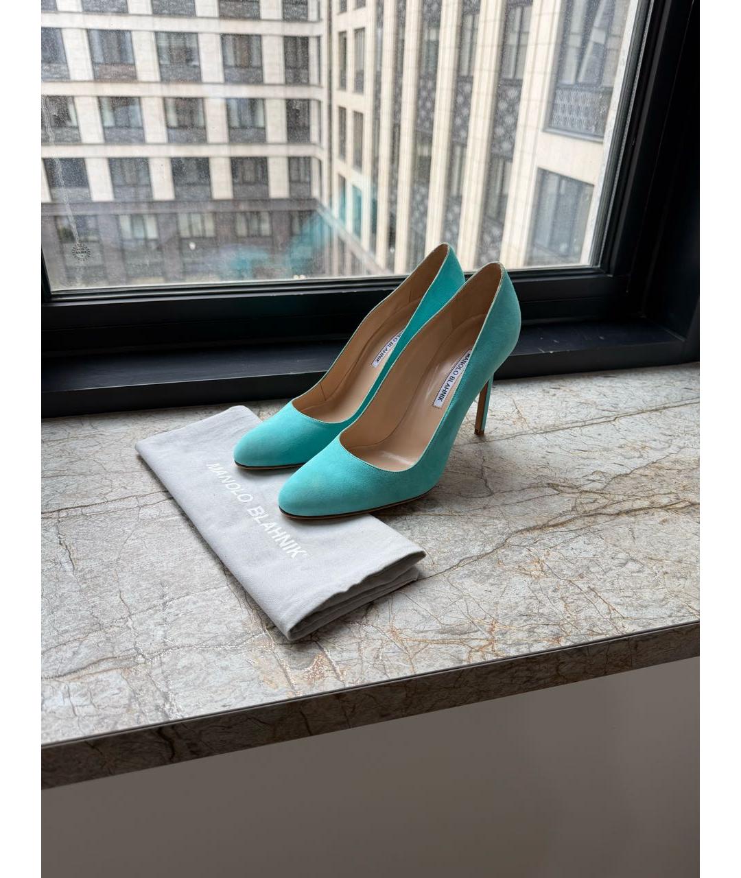 MANOLO BLAHNIK Бирюзовые замшевые туфли, фото 8