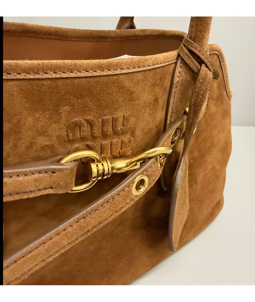 MIU MIU Коричневая замшевая сумка с короткими ручками, фото 3
