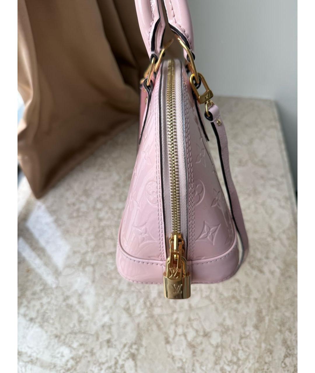 LOUIS VUITTON Розовая сумка с короткими ручками из лакированной кожи, фото 5