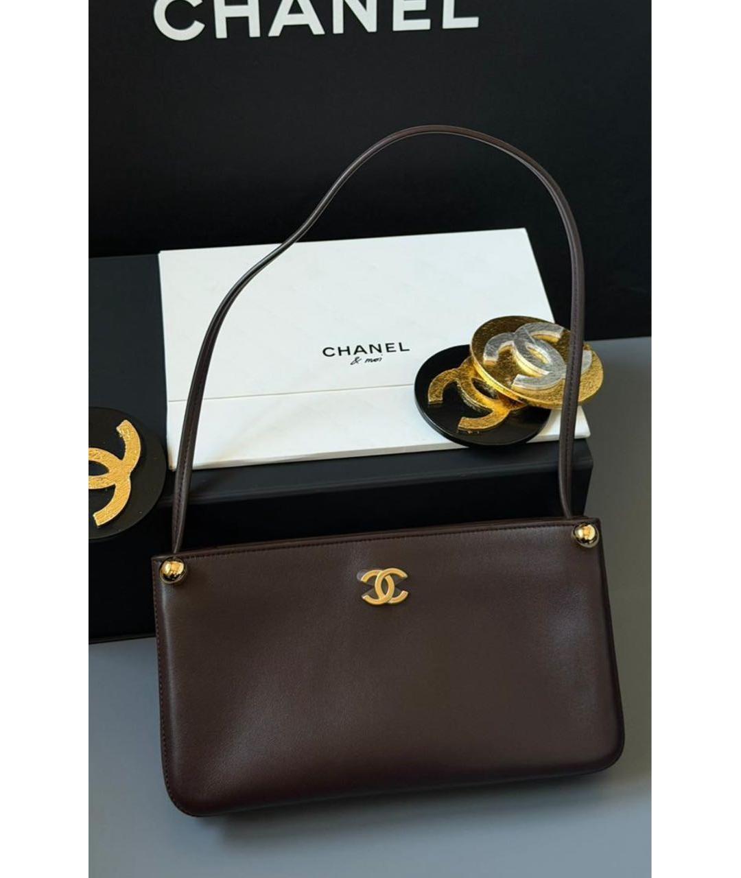 CHANEL Коричневая кожаная сумка через плечо, фото 2