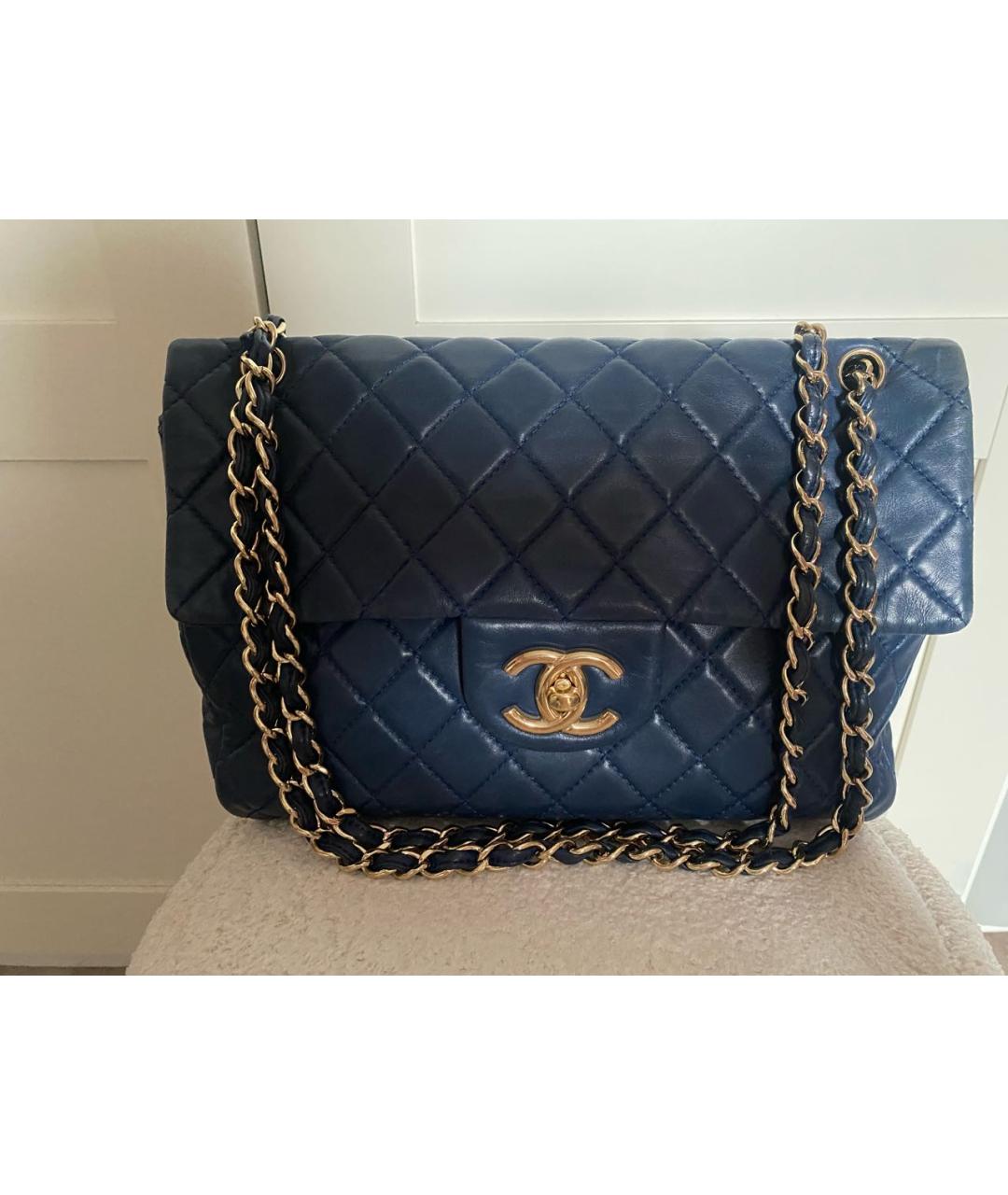 CHANEL Темно-синяя кожаная сумка через плечо, фото 9