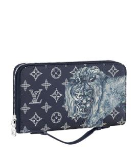 LOUIS VUITTON Барсетка