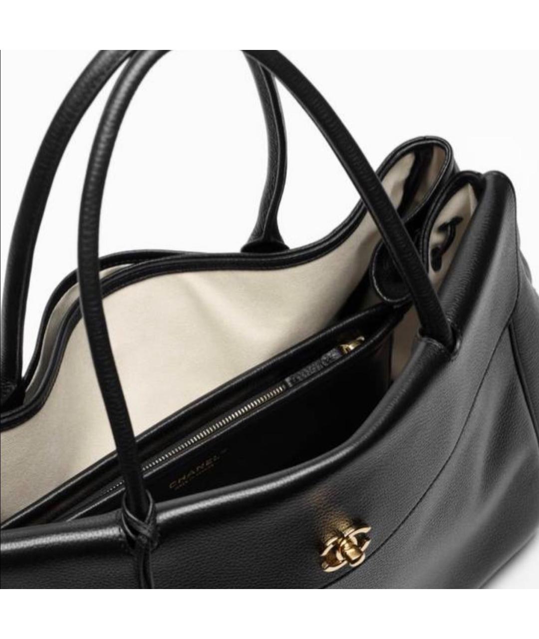 CHANEL Черная кожаная сумка тоут, фото 3