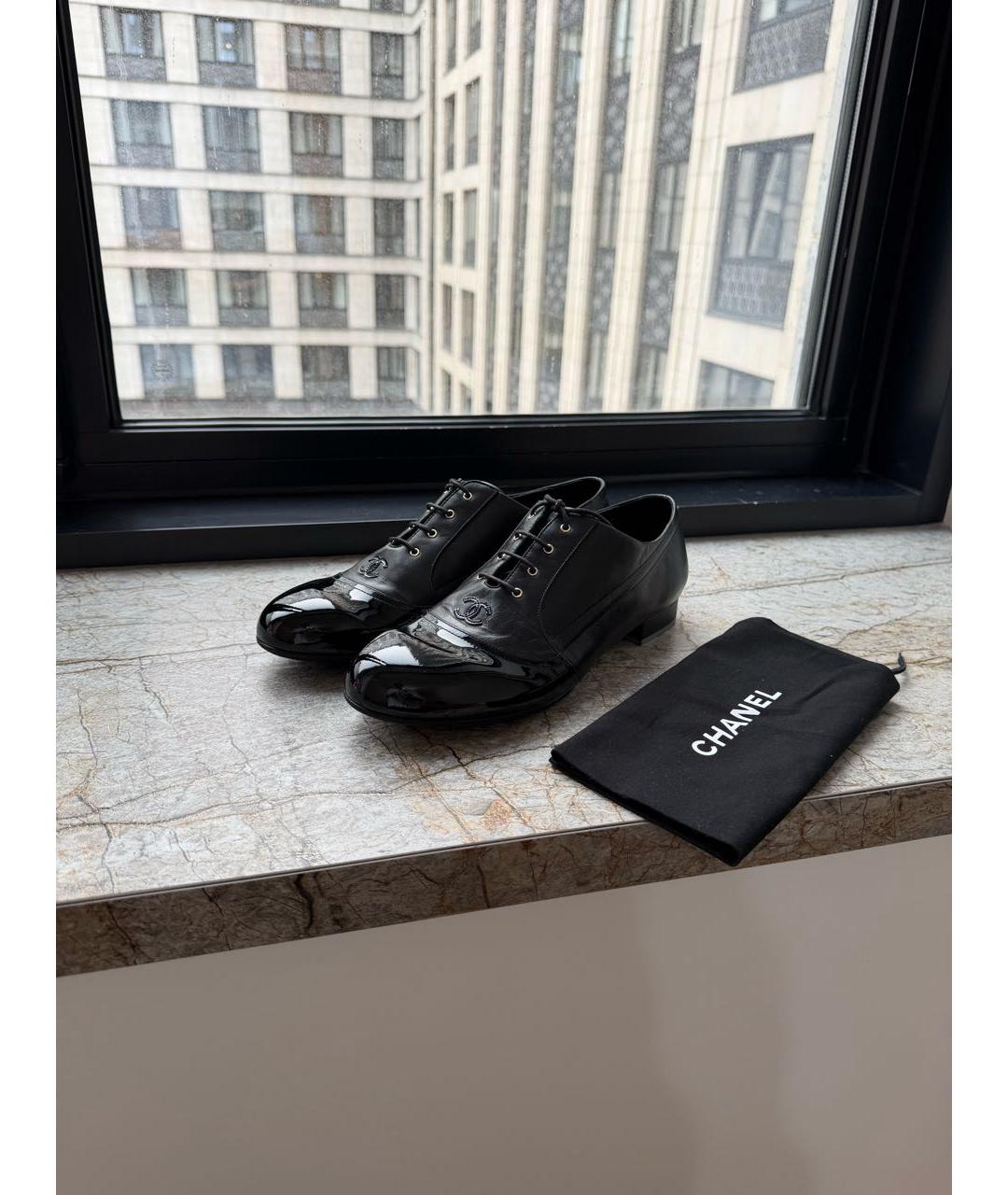 CHANEL Черные туфли из лакированной кожи, фото 7