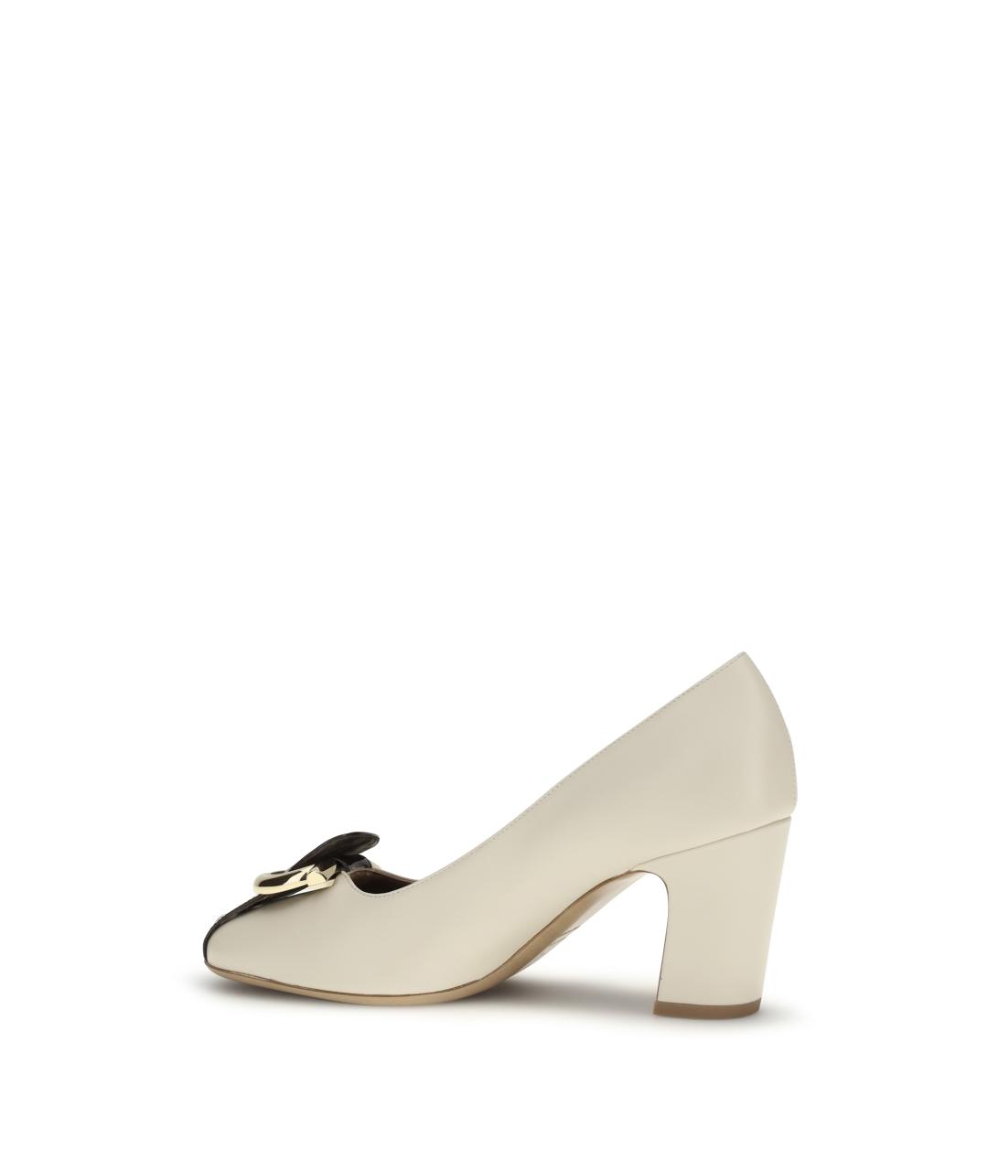 FERRAGAMO Бежевые кожаные туфли, фото 3