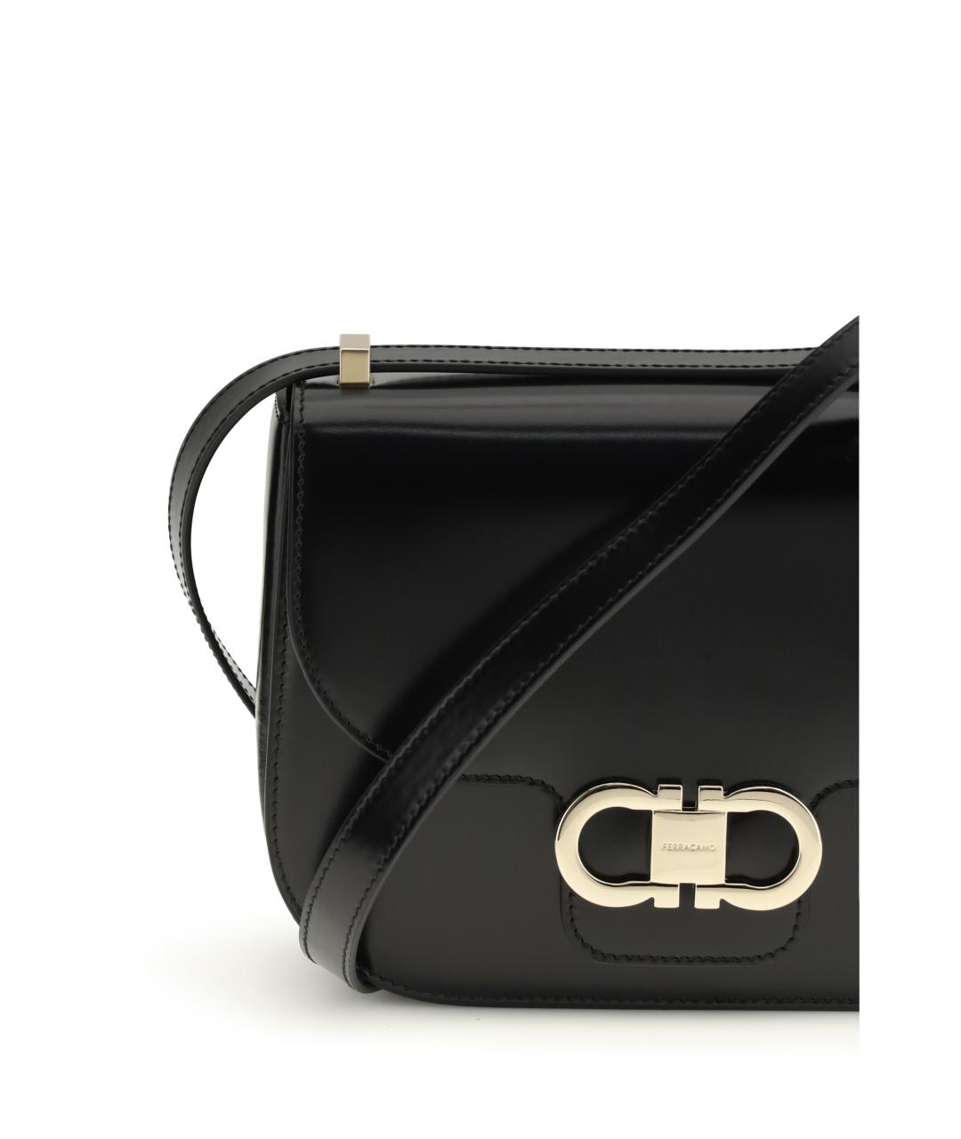 FERRAGAMO Черная кожаная сумка через плечо, фото 4